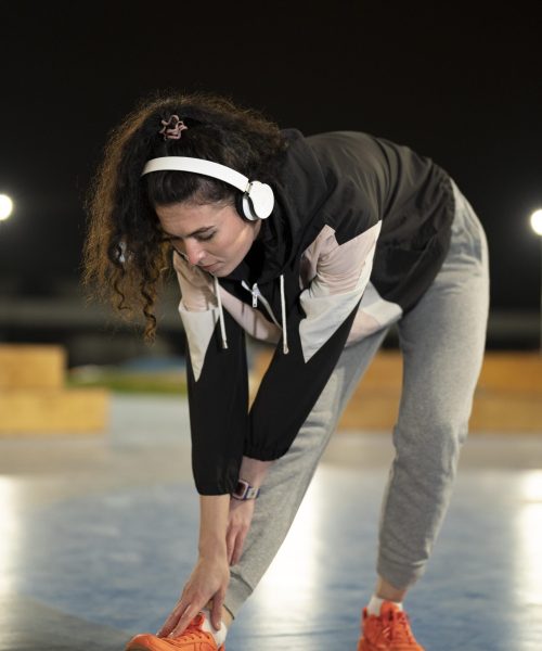 full-shot-woman-doing-sport